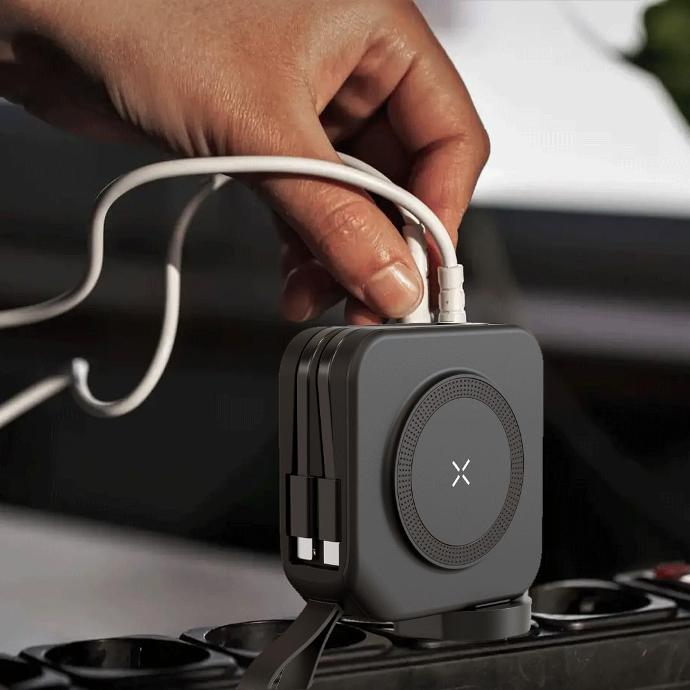 Magnetic Wireless Charging Bank 10000mAh PD22.5W Built-in Cable